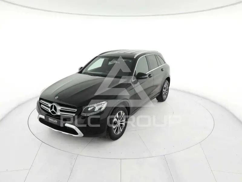 2019 Mercedes Benz GLC 220
