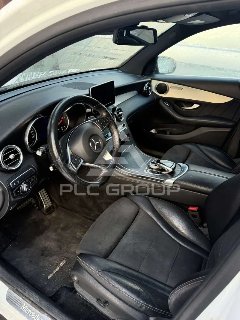 2019 Mercedes Benz GLC 220