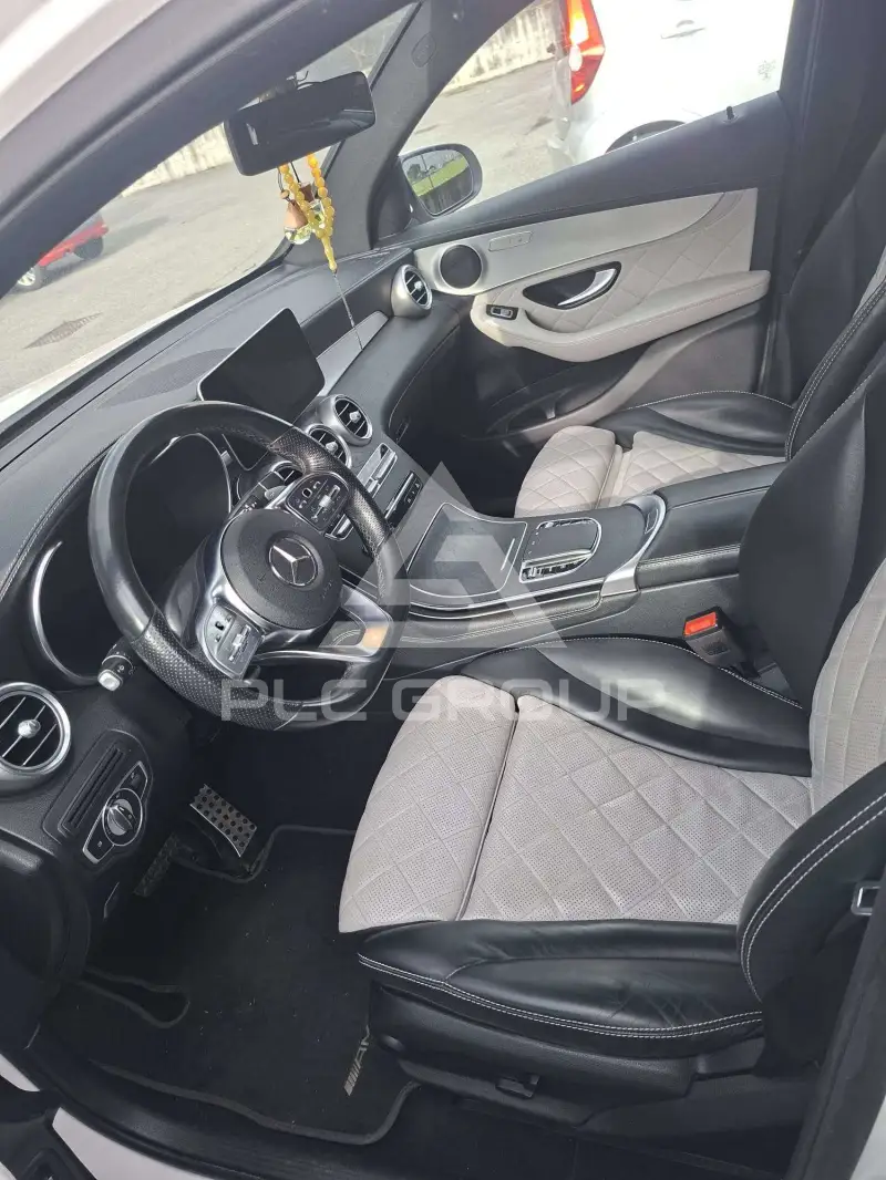 2019 Mercedes Benz GLC 220
