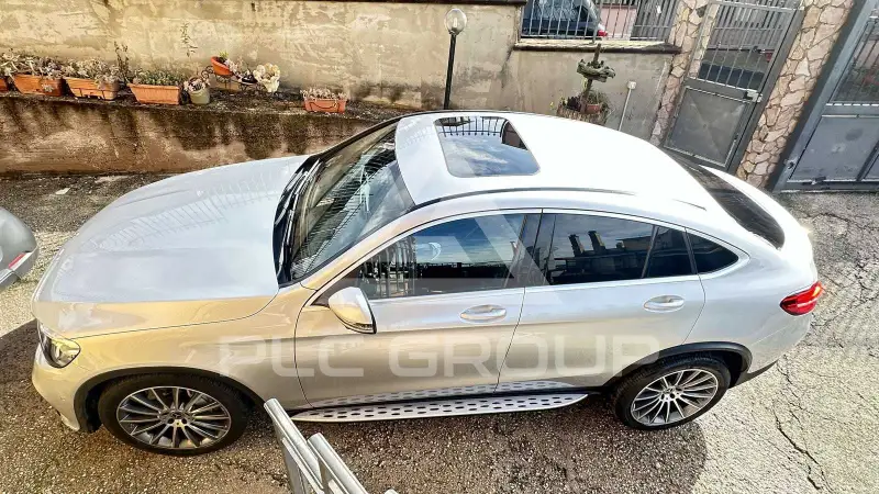 2019 Mercedes Benz GLC 220