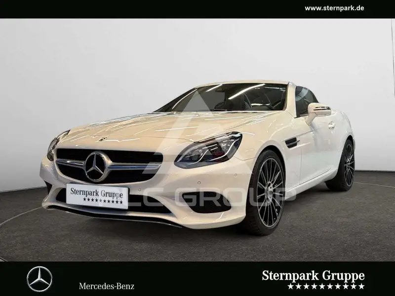 2019 Mercedes Benz SLC 300
