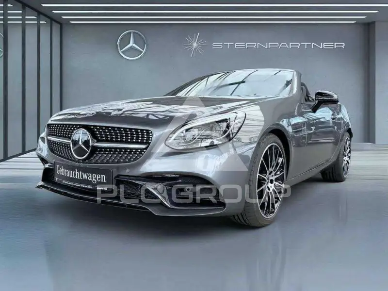 2019 Mercedes Benz SLC 300