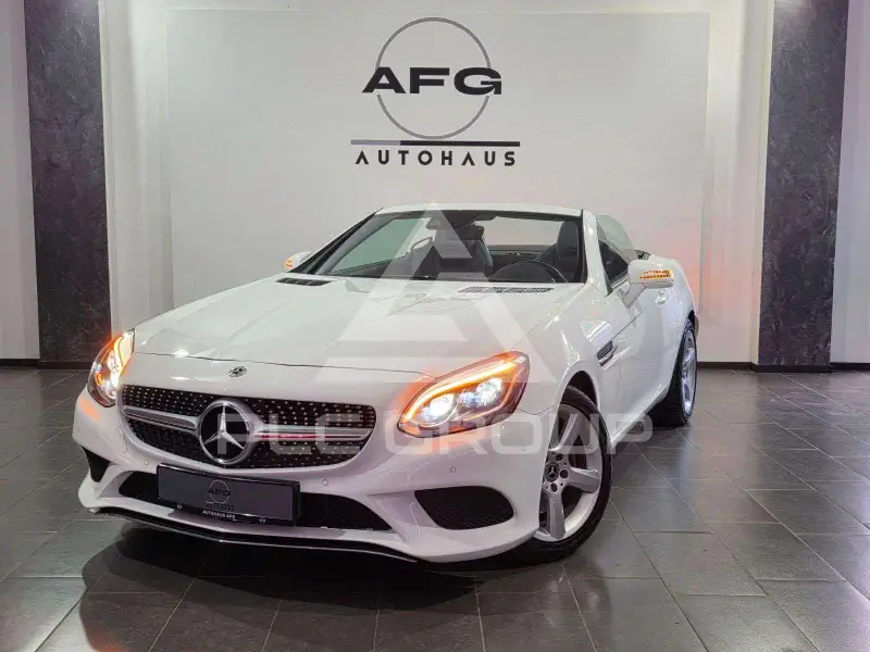 2019 Mercedes Benz SLC 300