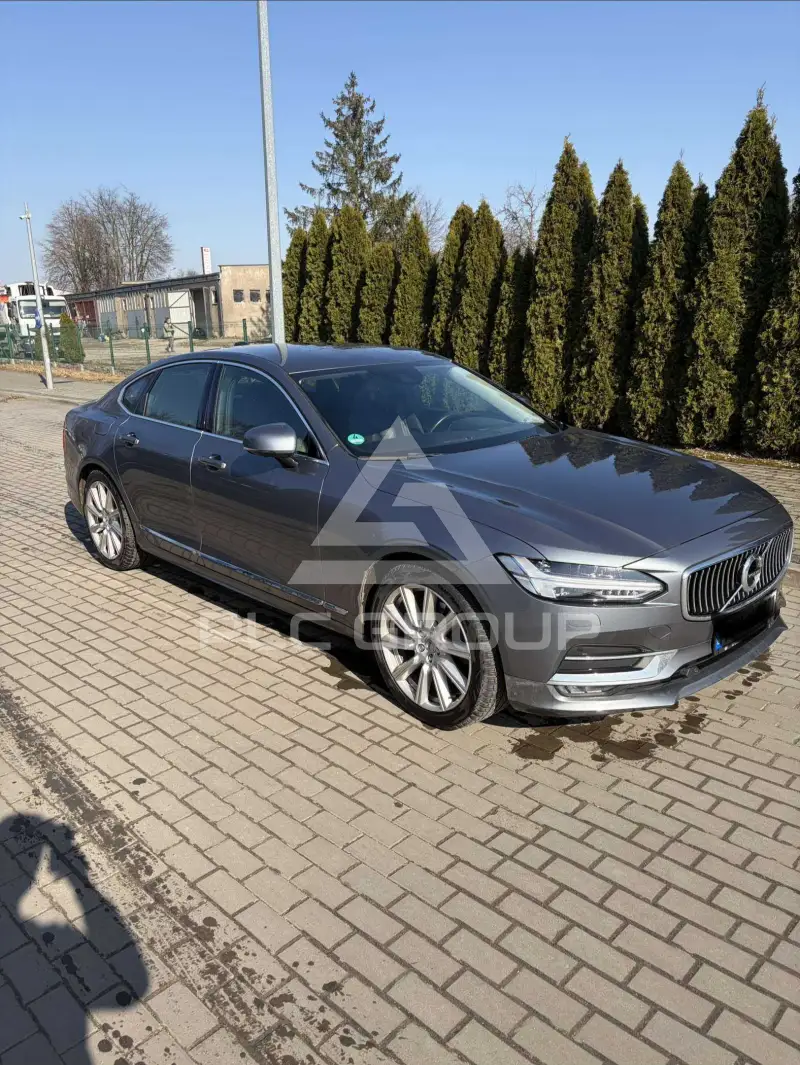 2019 Volvo S90