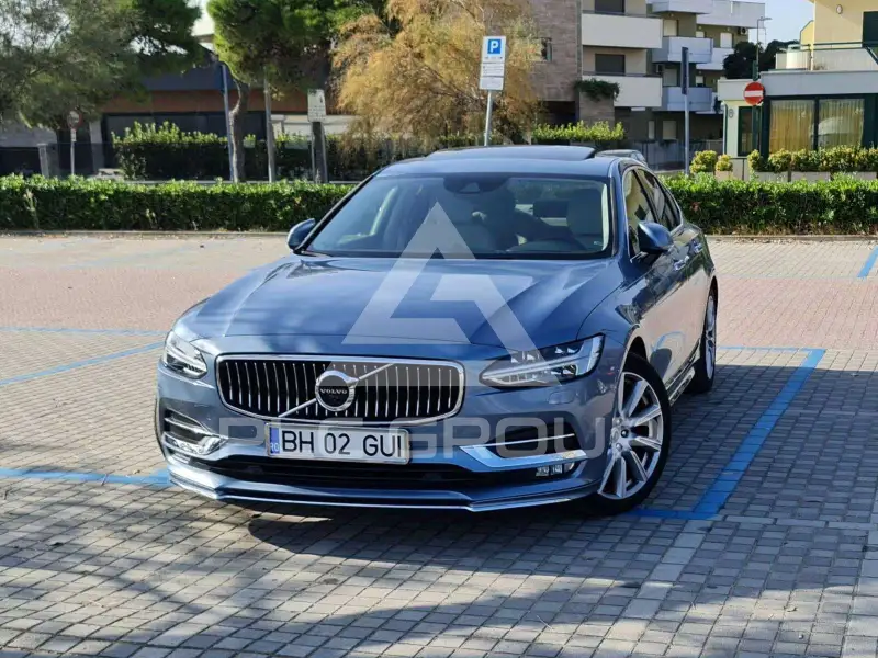 2019 Volvo S90