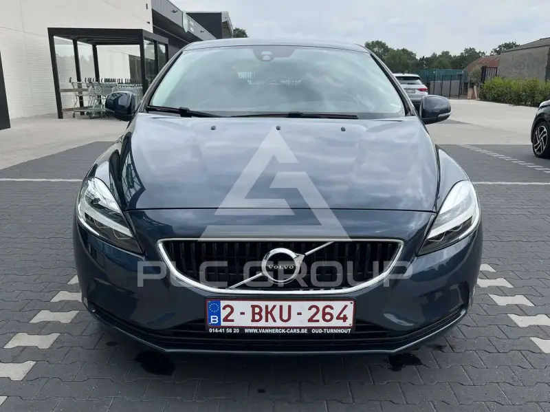 2019 Volvo V40