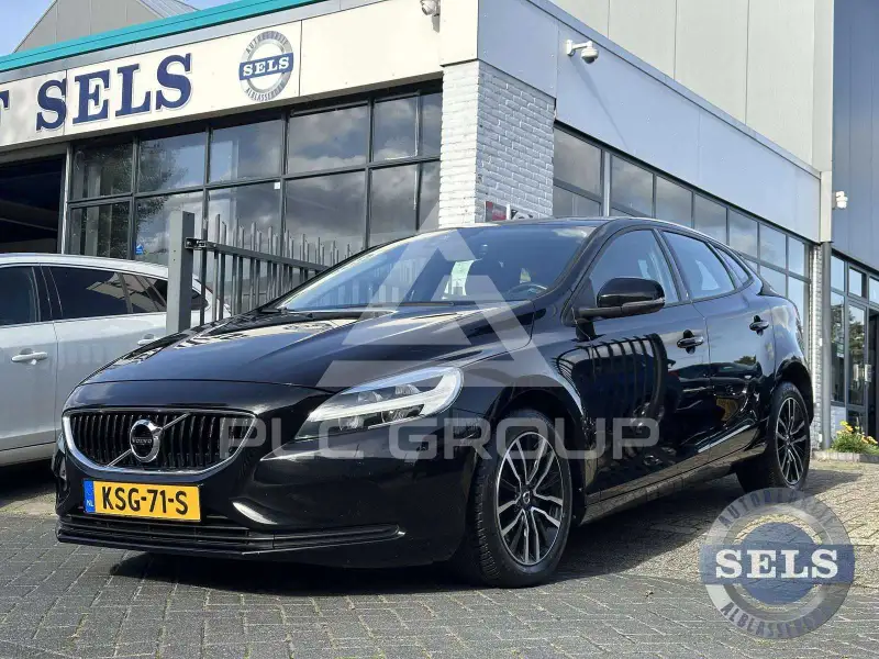 2019 Volvo V40