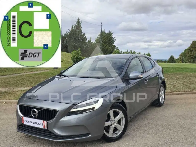 2019 Volvo V40