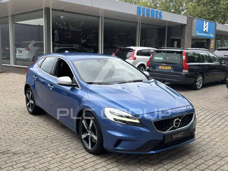 2019 Volvo V40