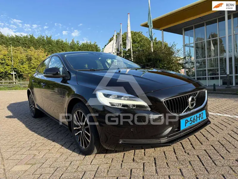 2019 Volvo V40