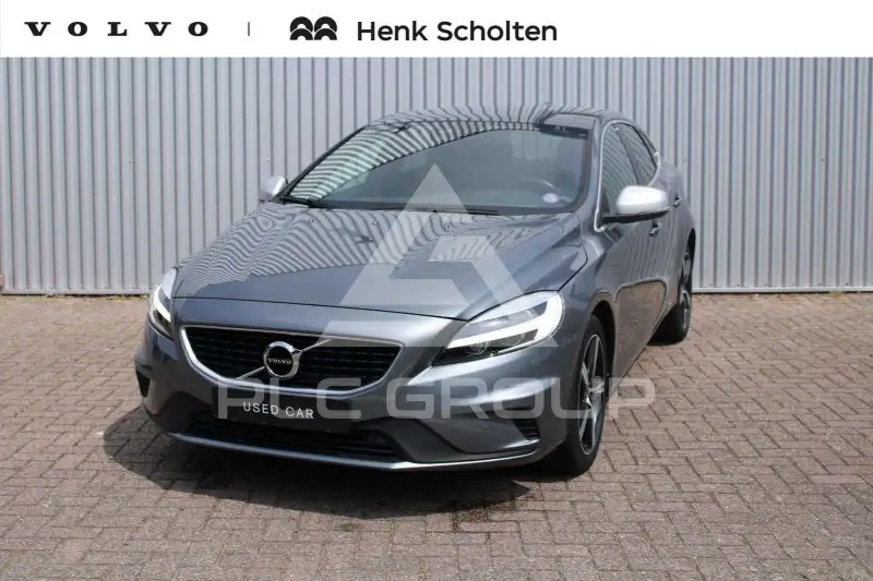 2019 Volvo V40