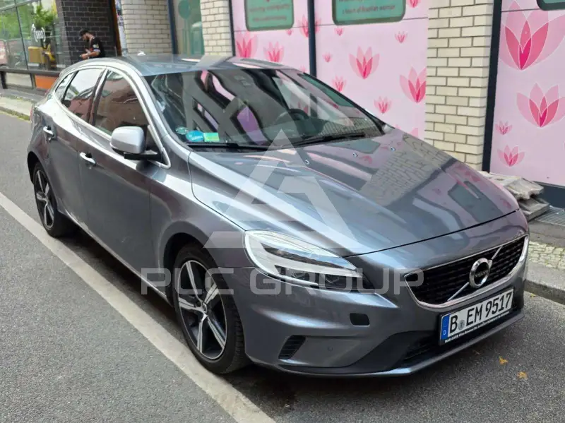 2019 Volvo V40