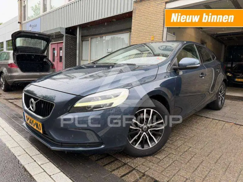 2019 Volvo V40