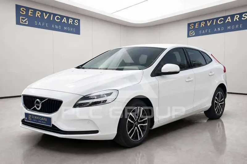 2019 Volvo V40