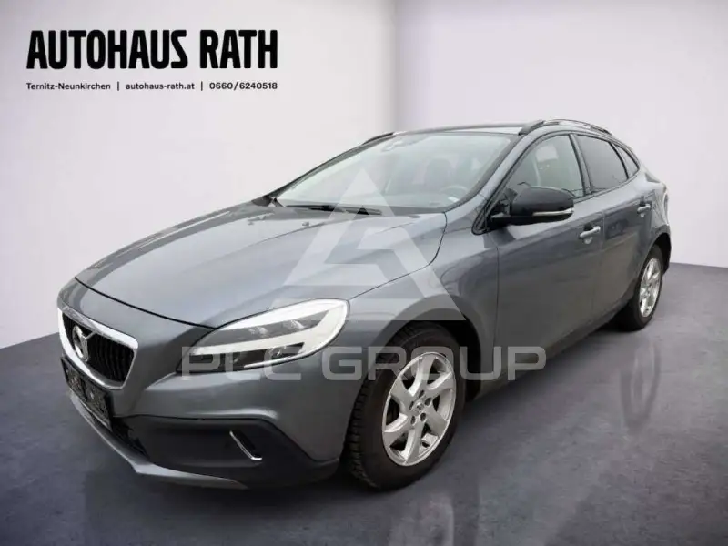 2019 Volvo V40