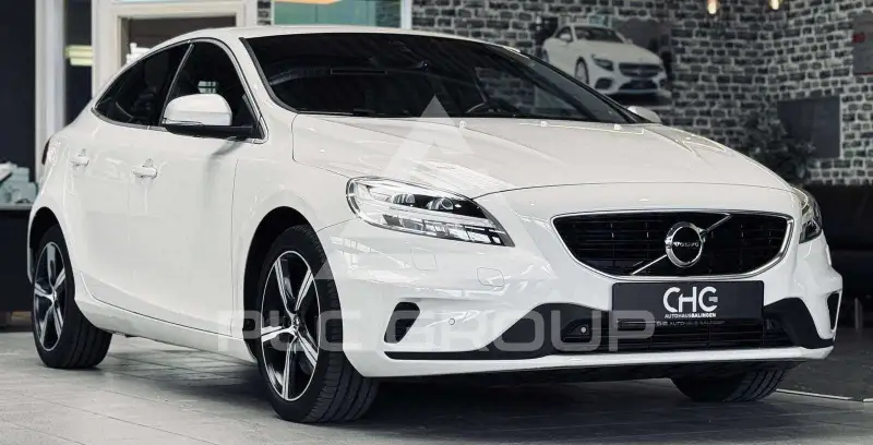 2019 Volvo V40