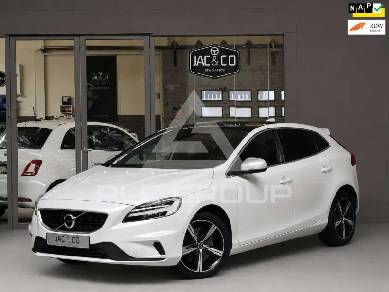 2019 Volvo V40