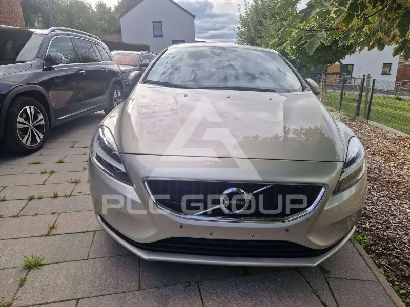 2019 Volvo V40