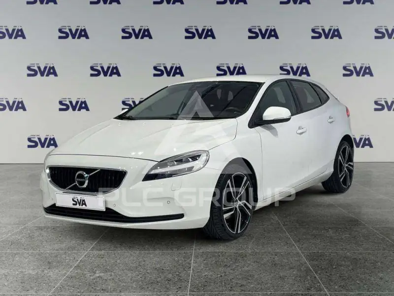 2019 Volvo V40