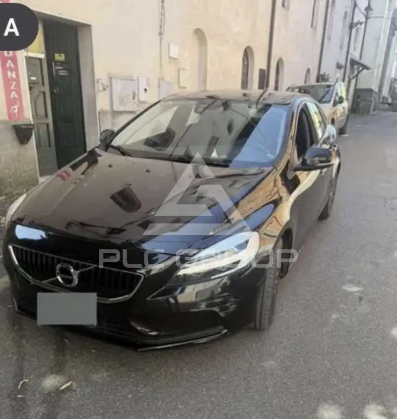 2019 Volvo V40