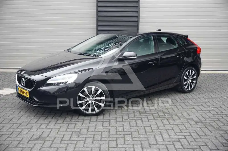 2019 Volvo V40