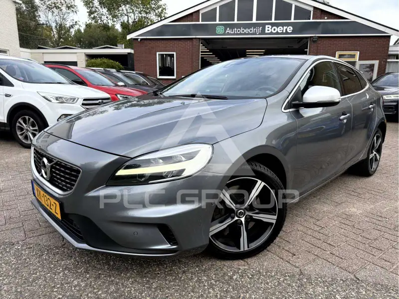 2019 Volvo V40