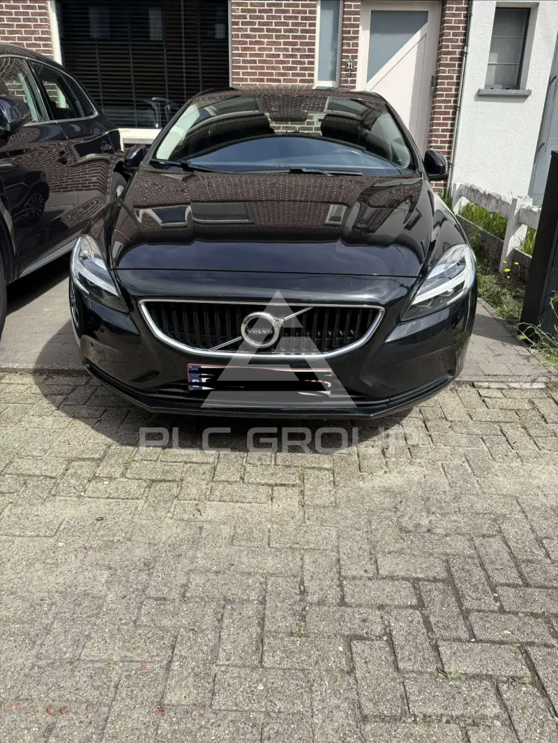 2019 Volvo V40
