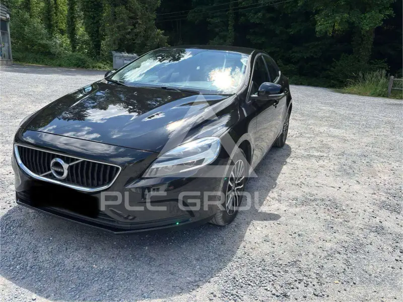 2019 Volvo V40