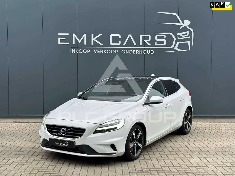 2019 Volvo V40