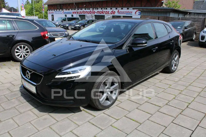 2019 Volvo V40