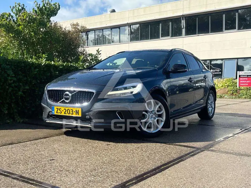2019 Volvo V40