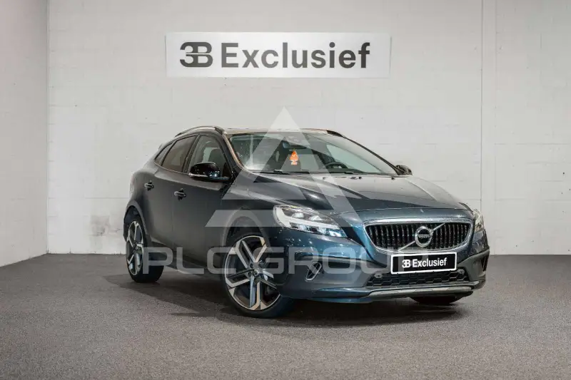 2019 Volvo V40