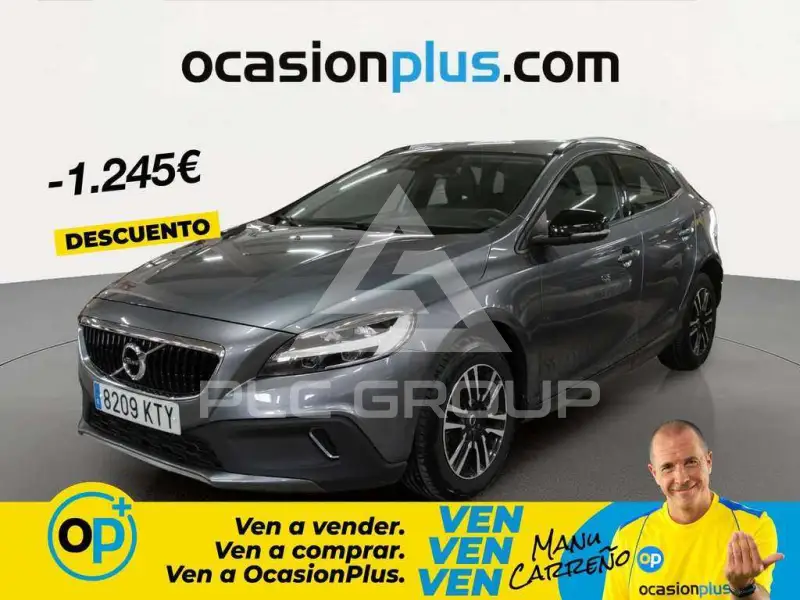 2019 Volvo V40