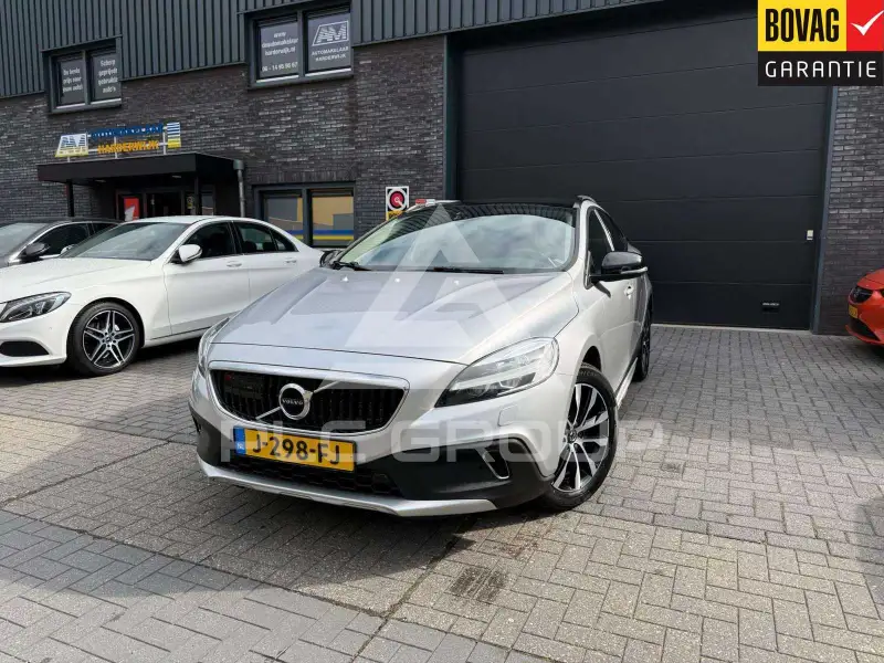 2019 Volvo V40