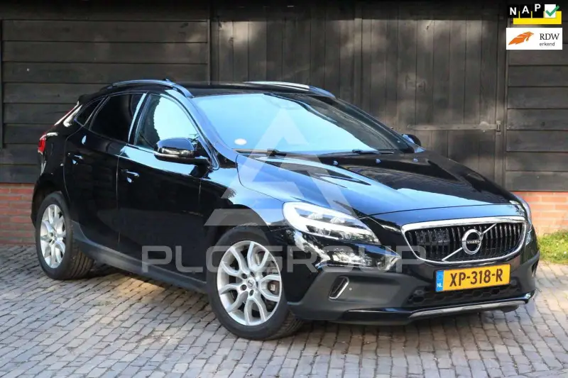 2019 Volvo V40