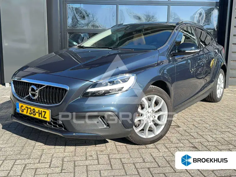 2019 Volvo V40