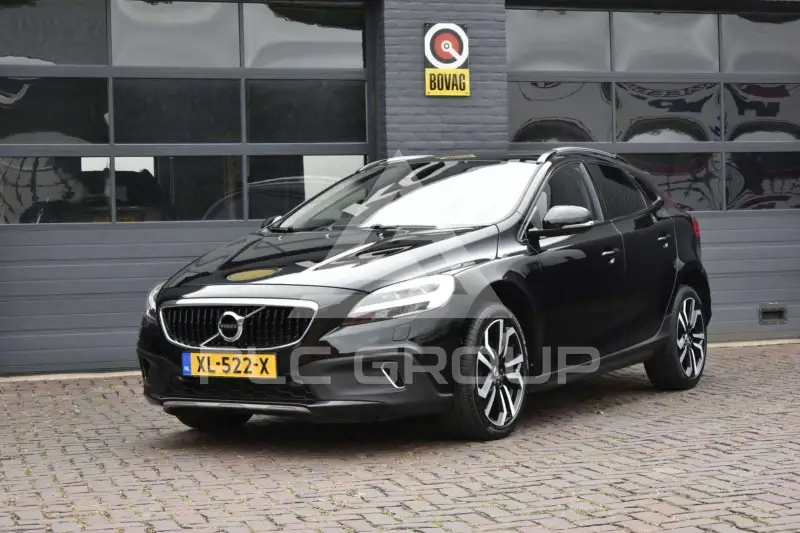 2019 Volvo V40