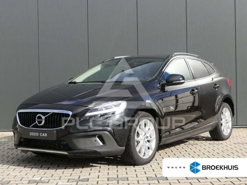 2019 Volvo V40