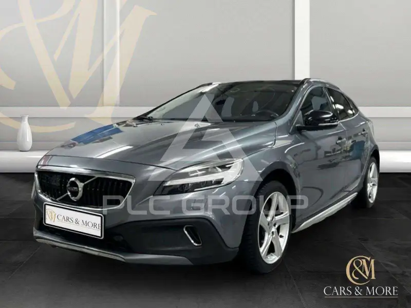 2019 Volvo V40