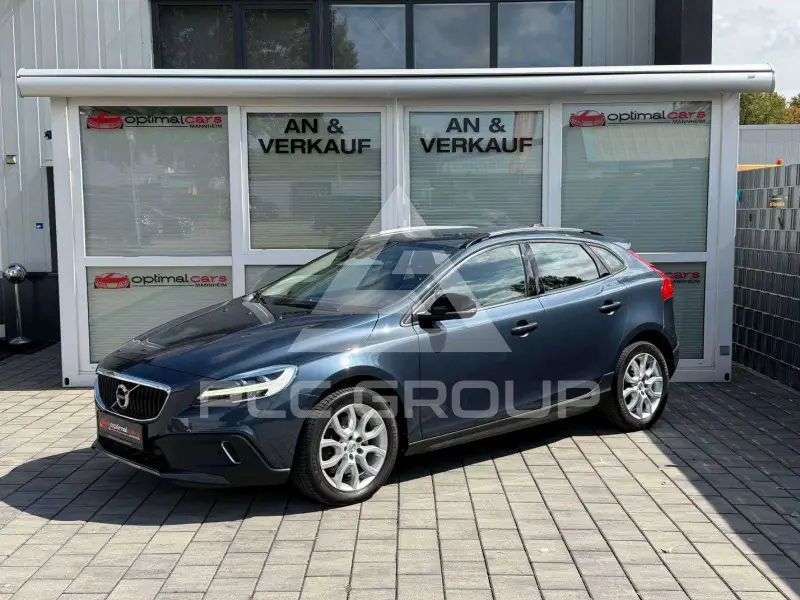2019 Volvo V40