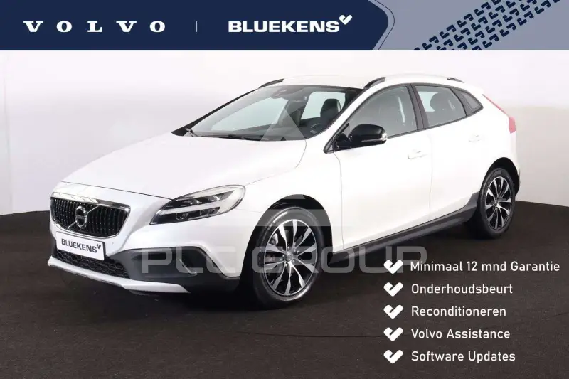 2019 Volvo V40