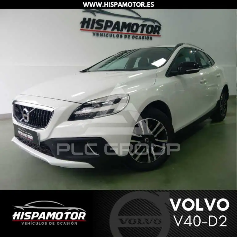 2019 Volvo V40