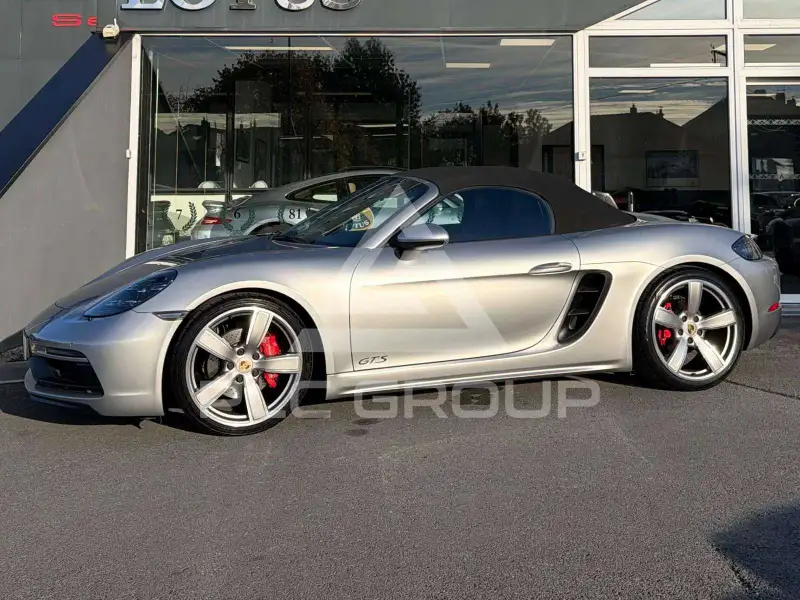 2019 Porsche 718