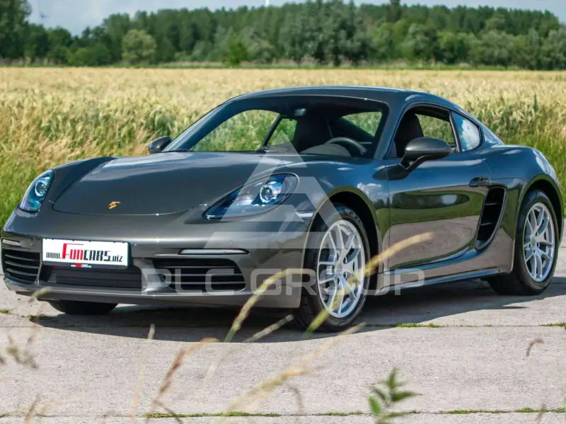 2019 Porsche 718