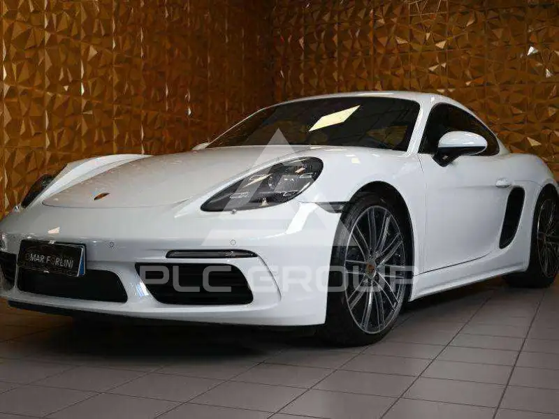 2019 Porsche 718