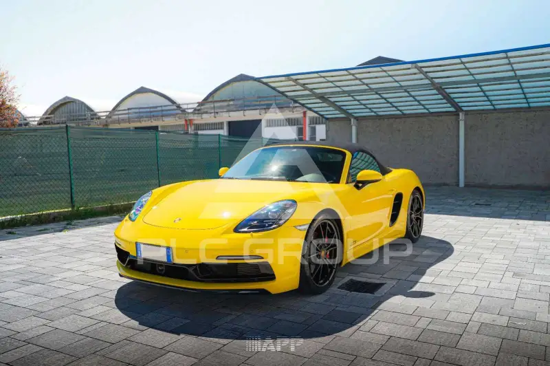 2019 Porsche 718