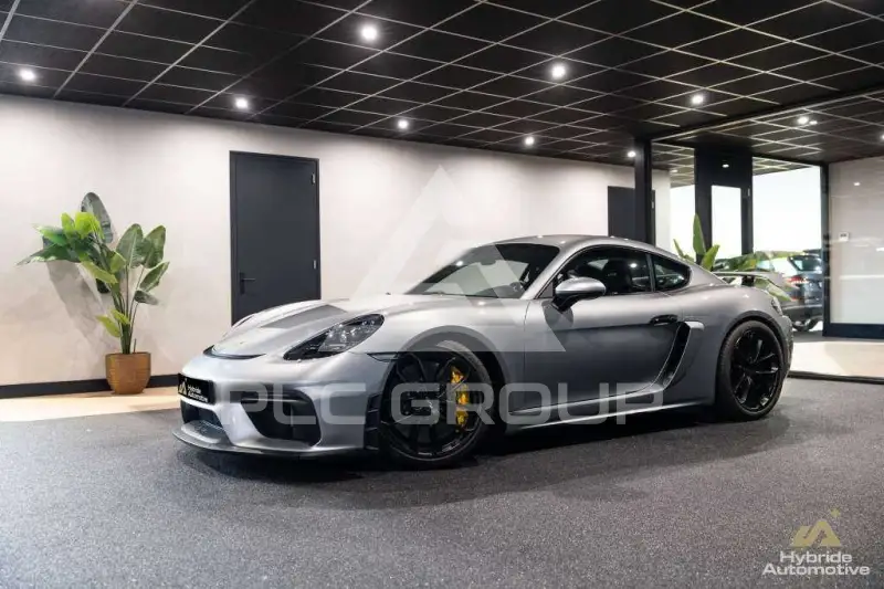 2019 Porsche 718