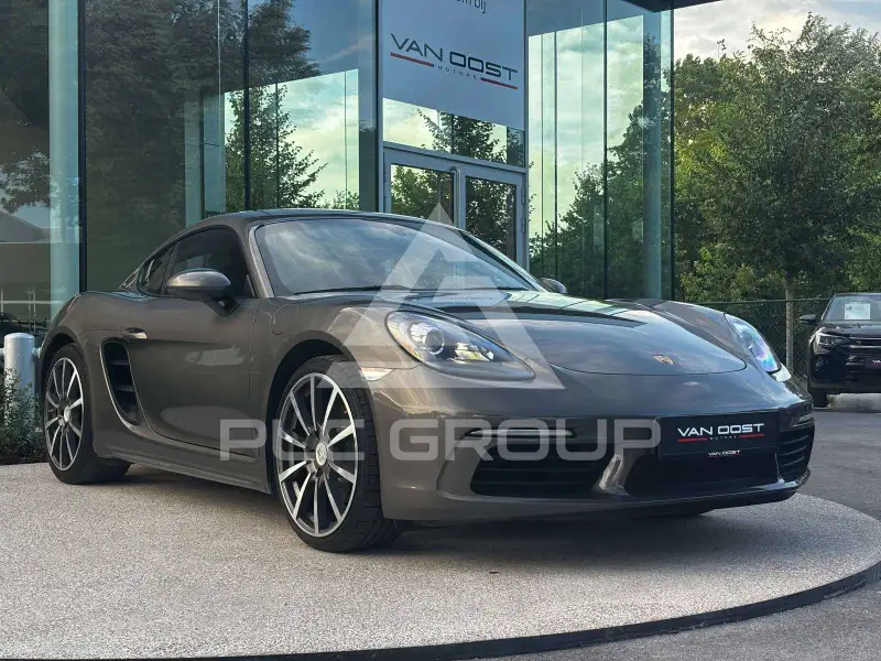 2019 Porsche 718