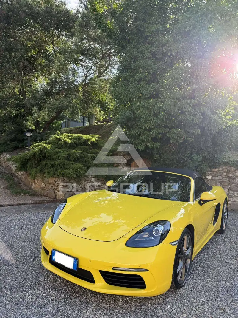 2019 Porsche 718