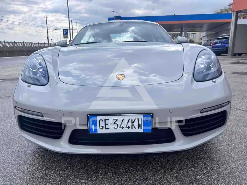 2019 Porsche 718